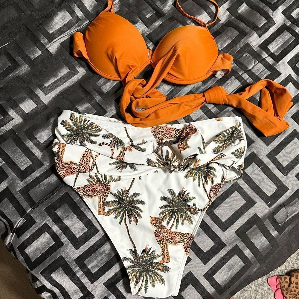Shein 2pc WOMENS bikini top is a camel color, padded, adjustable straps bottoms